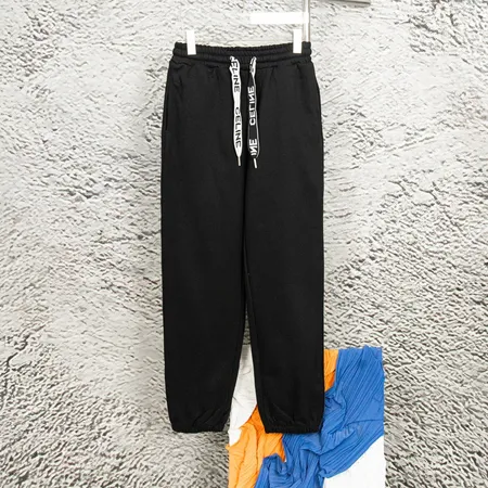 セリーヌ カジュアルパンツ