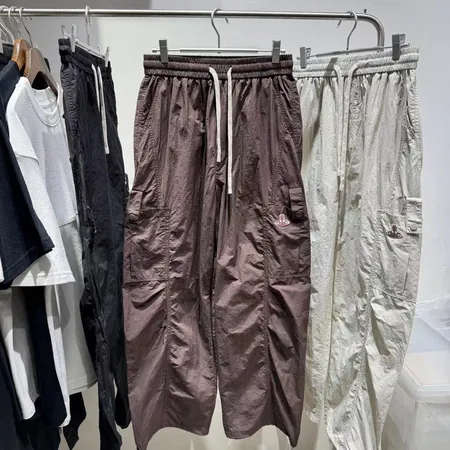 ヴィヴィアン・ウエストウッド カジュアルパンツ