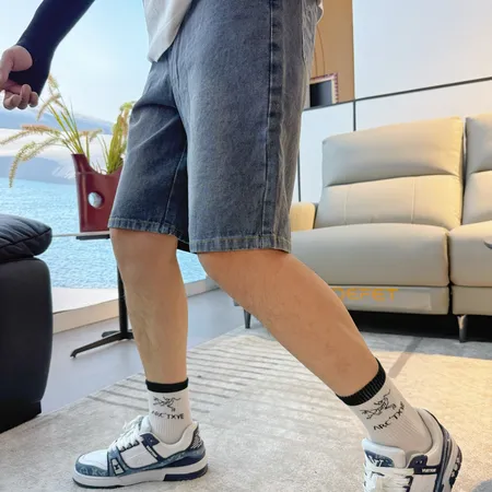 グッチ ショートパンツ