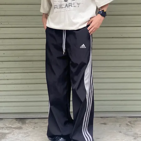 アディダス トレーニングパンツ