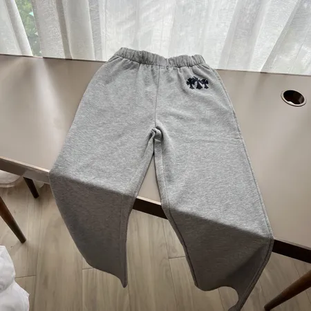 クロムハーツ トレーニングパンツ