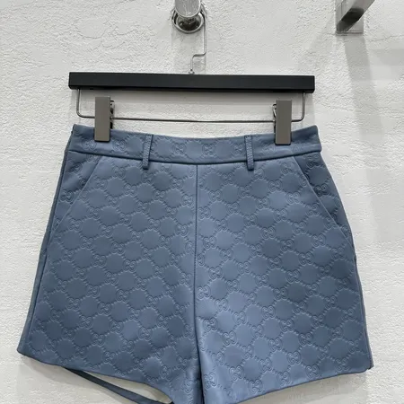 ルイヴィトン ショートパンツ