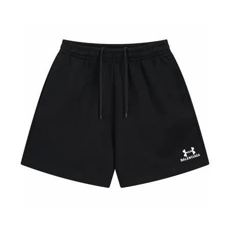 バレンシアガ ショートパンツ