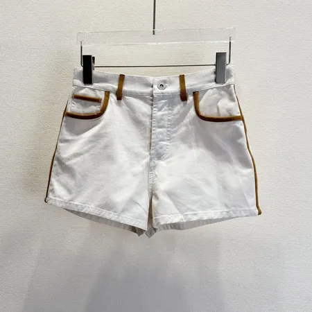 ステューシー ショートパンツ