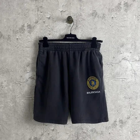 バレンシアガ ショートパンツ