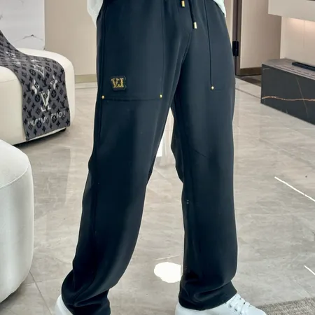 ルイヴィトン カジュアルパンツ