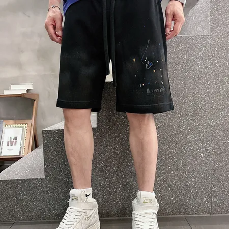 バレンシアガ ショートパンツ