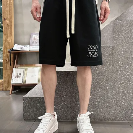 ロエベ ショートパンツ