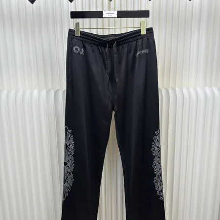 クロムハーツ カジュアルパンツ