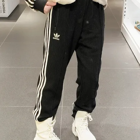 ナイキ カジュアルパンツ