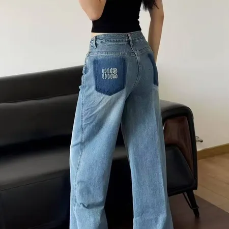 フェラガモ ジーンズ