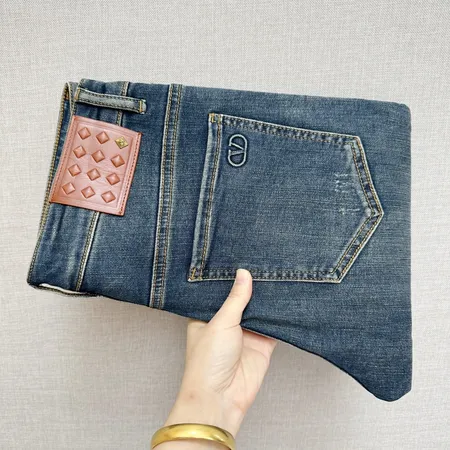 ヴァレンティノ ジーンズ