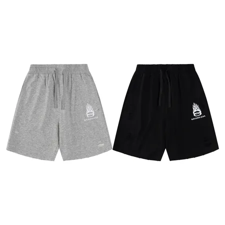 バレンシアガ ショートパンツ