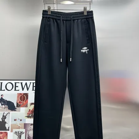 バレンシアガ カジュアルパンツ