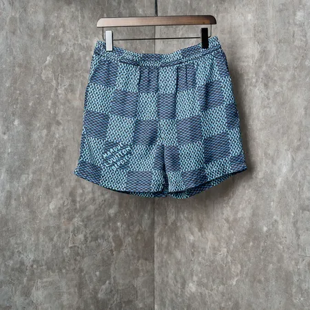 ルイヴィトン ショートパンツ