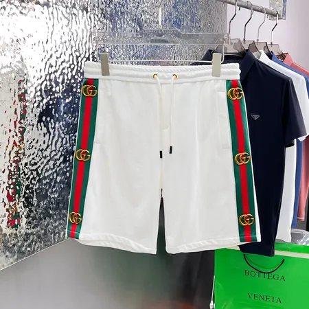 グッチ ショートパンツ