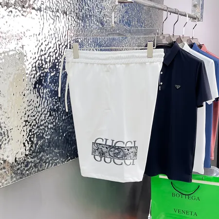 グッチ ショートパンツ