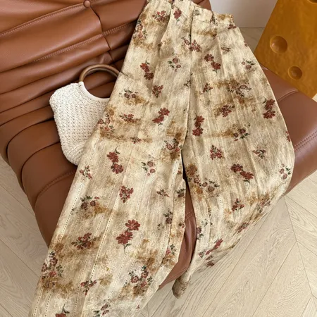 セリーヌ カジュアルパンツ