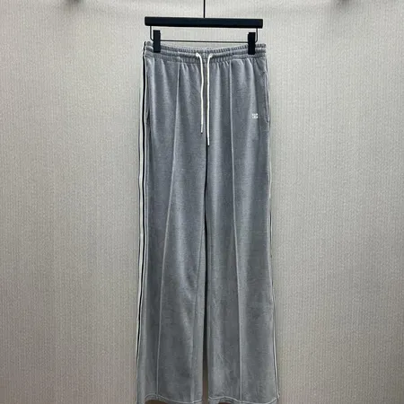 セリーヌ カジュアルパンツ