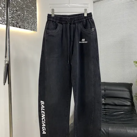 バレンシアガ ジーンズ