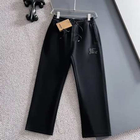 バーバリー ス カジュアルパンツ