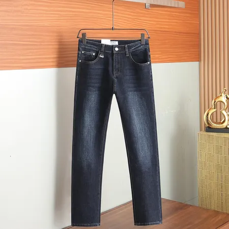 フェラガモ ジーンズ