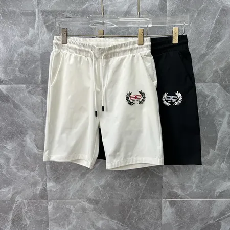 バレンシアガ ショートパンツ