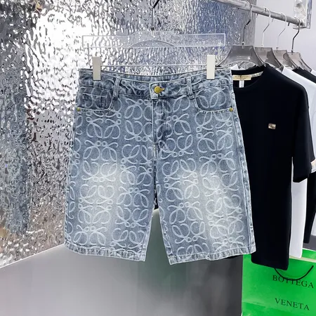 ロエベ ショートパンツ