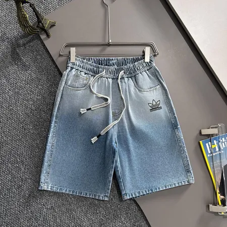 バレンシアガ ショートパンツ