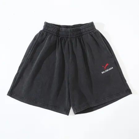 バレンシアガ ショートパンツ