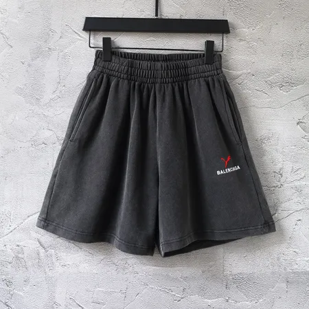 バレンシアガ ショートパンツ