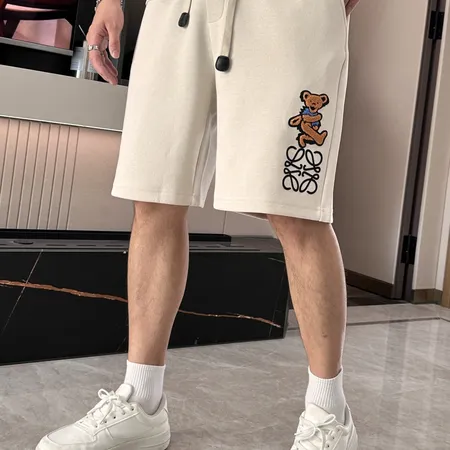 ロエベ ショートパンツ