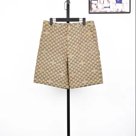 グッチ ショートパンツ