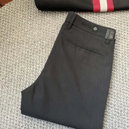 バーバリー ス カジュアルパンツ