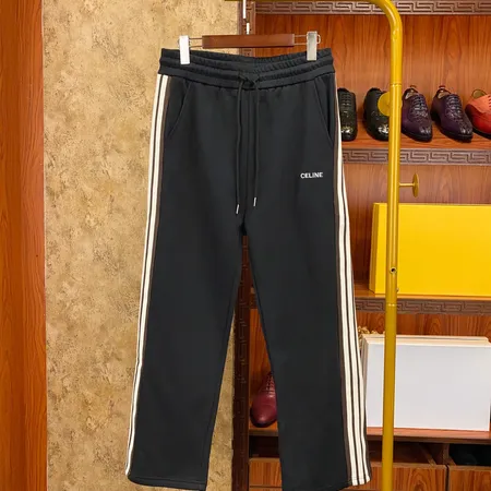 セリーヌ カジュアルパンツ