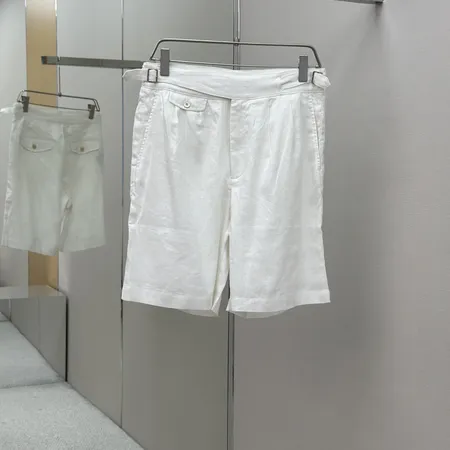 プラダ ショートパンツ