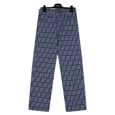 フェンディ ジーンズ