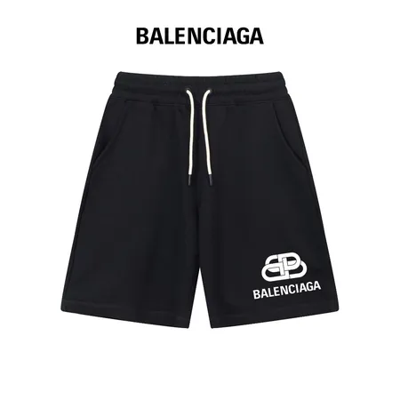 バレンシアガ ショートパンツ