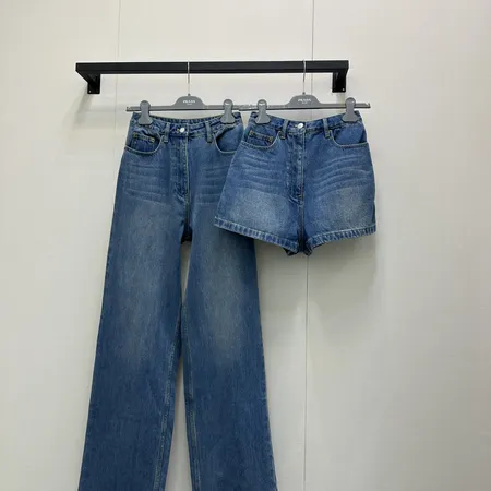 プラダ ショートパンツ