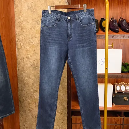 プラダ ジーンズ