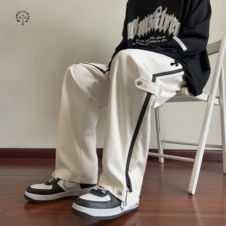 クロムハーツ カジュアルパンツ