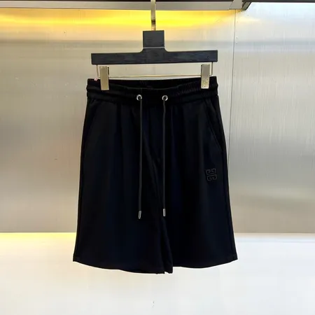 バレンシアガ ショートパンツ