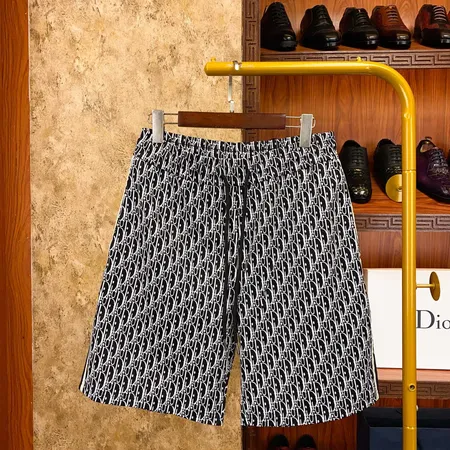 グッチ ショートパンツ