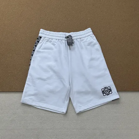 ロエベ ショートパンツ