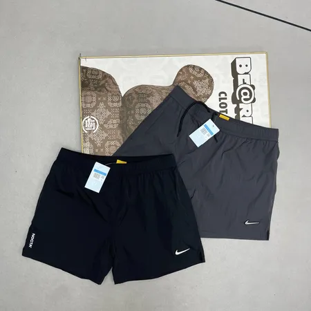 ナイキ ショートパンツ