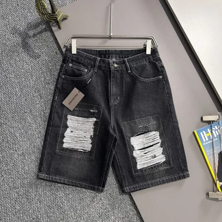 バレンシアガ ショートパンツ