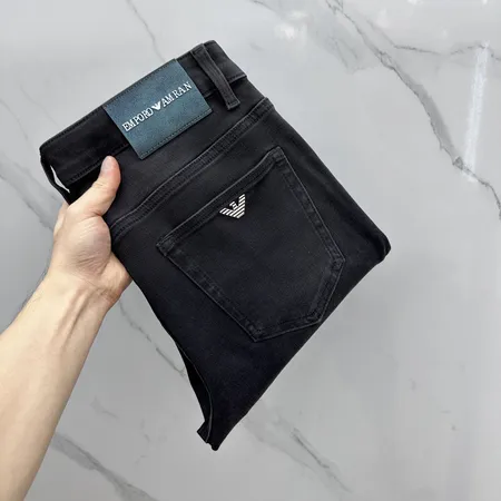 アルマーニ ジーンズ