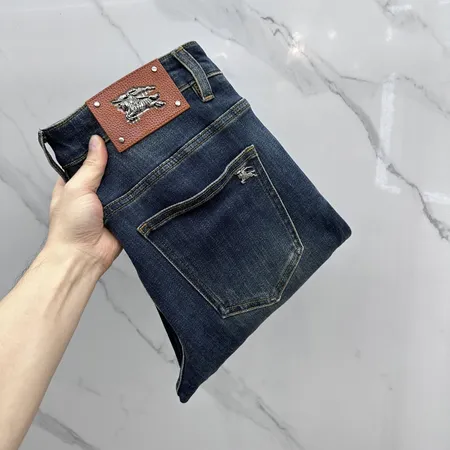 バーバリー ス ジーンズ