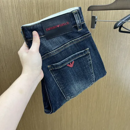 アルマーニ ジーンズ