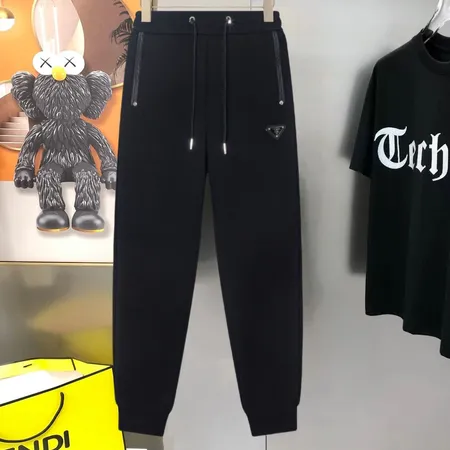 プラダ カジュアルパンツ